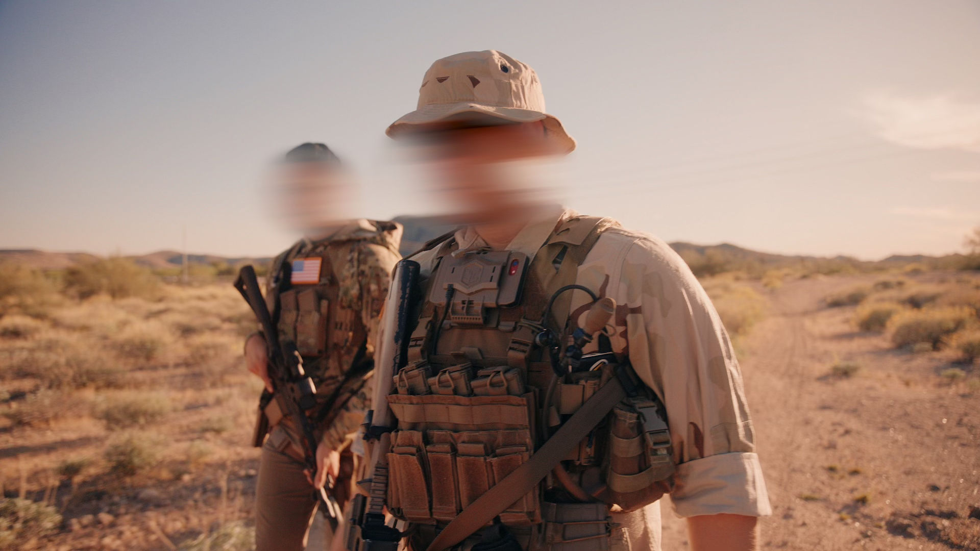 Man in the dessert in full armor kit