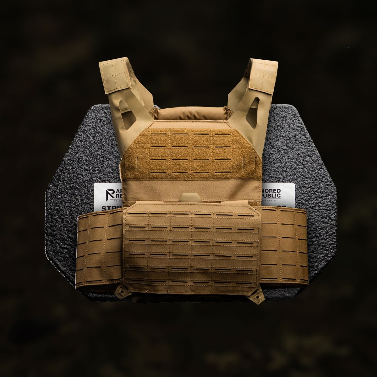 The Armored Republic Invictus Gen 1 with Plates