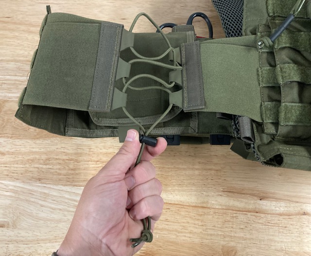 Adjusting the tension on the Testudo cummerbund from Armored Republic